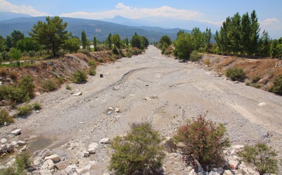 Photo of dry river bed