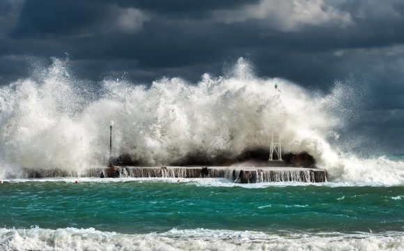 Photo of large crashing wave